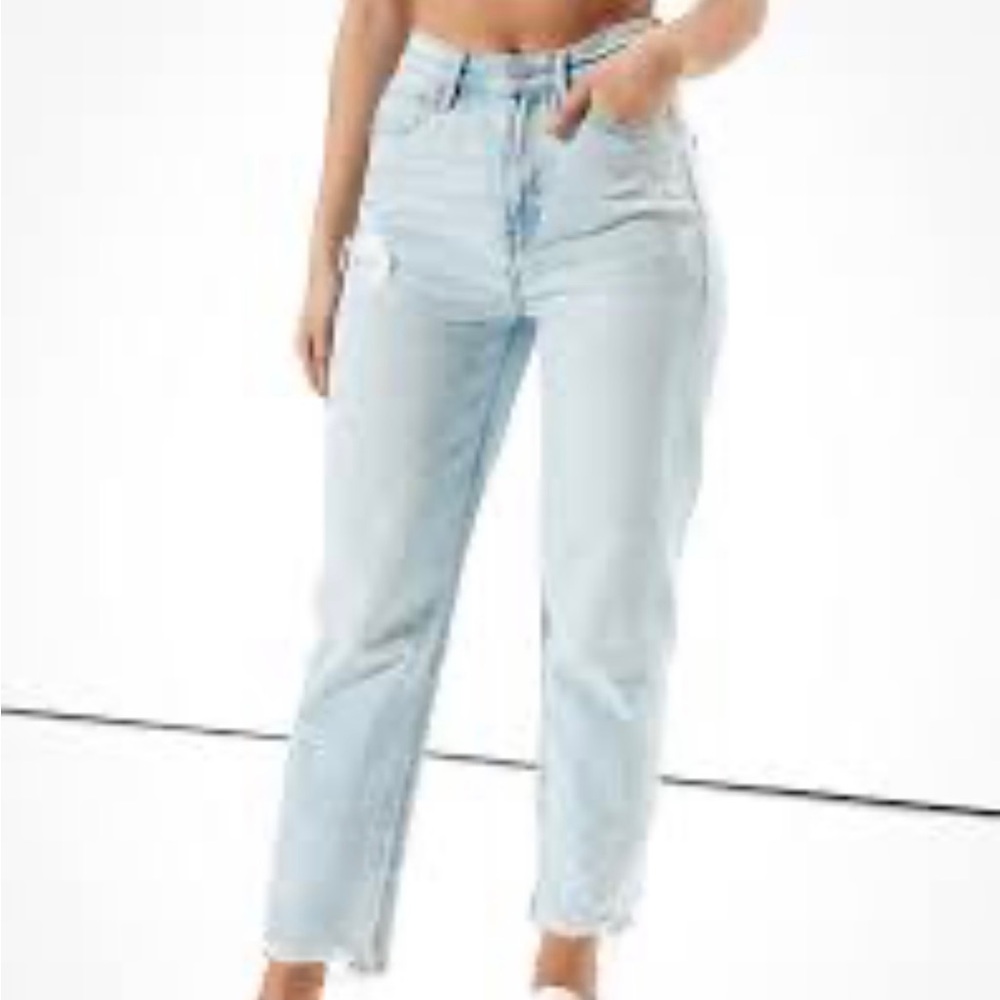 American Eagle HighRise 90s Boyfriend Jeans